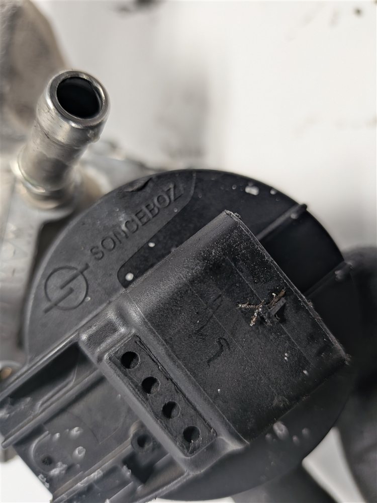 Thumbnail 10: 09-17 MERCEDES GL320 GL350 ML320 ML350 E350 3.0L DIESEL RIGHT INTAKE MANIFOLD