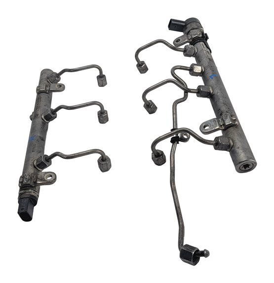 2012 MERCEDES ML350 W166 3.0L 642.826 ENGINE LEFT/RIGHT FUEL RAIL SET/2 w/LINES
