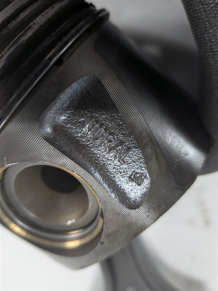 Thumbnail 6: 12-16 MERCEDES GL350 ML350 S350 W166 W221 3.0L OM642 DIESEL RIGHT PISTON w/ROD
