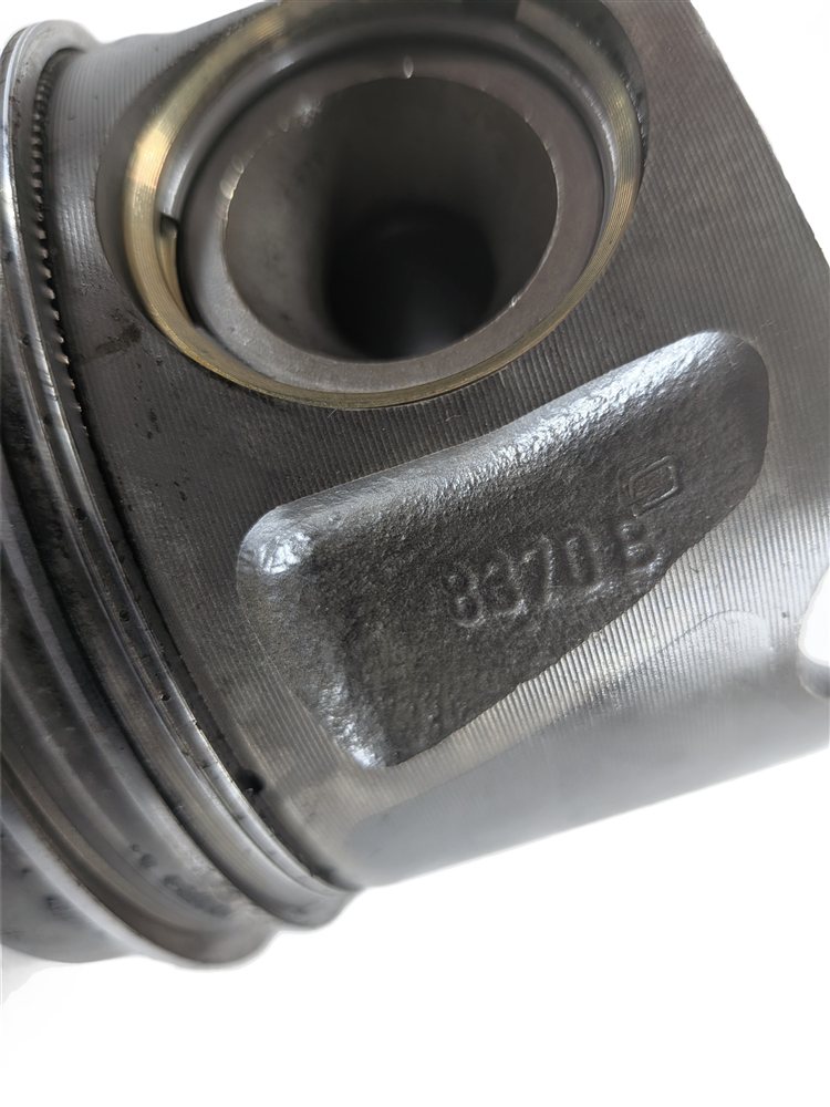 Thumbnail 7: 12-16 MERCEDES GL350 ML350 S350 W166 W221 3.0L OM642 DIESEL RIGHT PISTON w/ROD