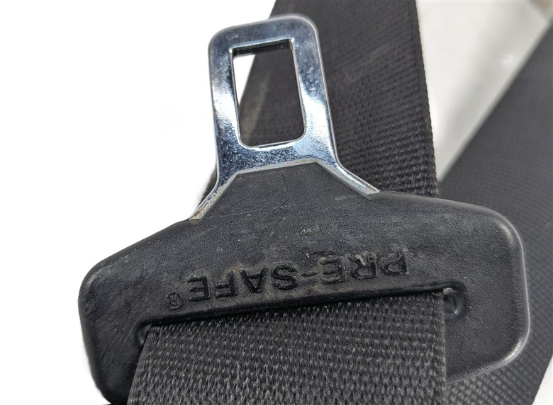 Thumbnail 5: 12-16 MERCEDES GL CLASS W166 X166 FRONT LEFT DRIVER SEATBELT RETRACTOR (Black)