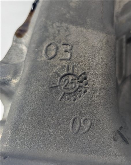 Thumbnail 10: 2008-2011 AUDI A4 A5 Q5 (B8 8K 8T 8R) 3.2L V6 FSI LEFT ENGINE CYLINDER HEAD