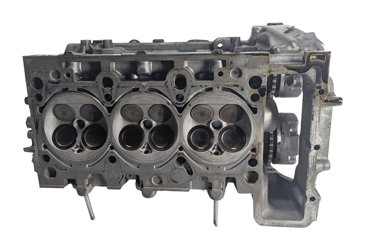 Thumbnail 2: 2008-2011 AUDI A4 A5 Q5 (B8 8K 8T 8R) 3.2L V6 FSI LEFT ENGINE CYLINDER HEAD