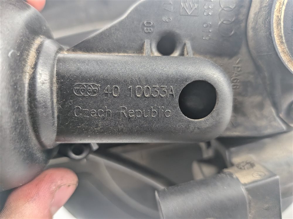 Thumbnail 6: 2008-2012 AUDI A4 A5 A6 Q5 (B8 8T 8K 8R C7) 3.2L V6 FSI ENGINE INTAKE MANIFOLD