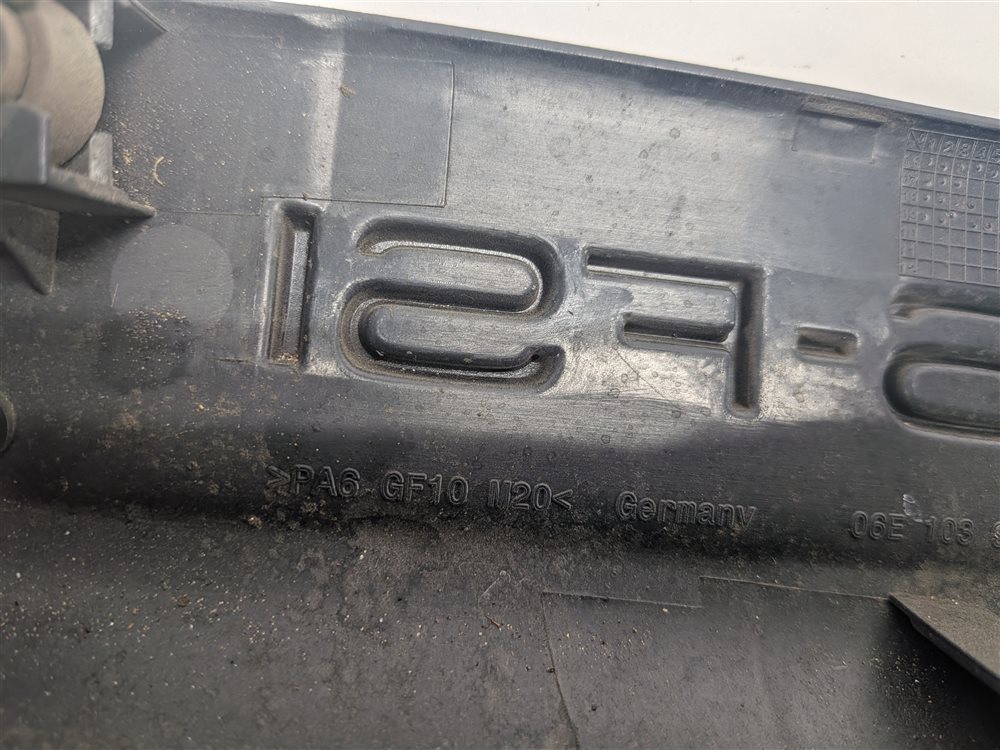 Thumbnail 5: 2009-2012 AUDI A4 A5 Q5 (B8 8K 8T 8R) 3.2L MOTOR V6 FSI ENGINE COVER TRIM SET 2