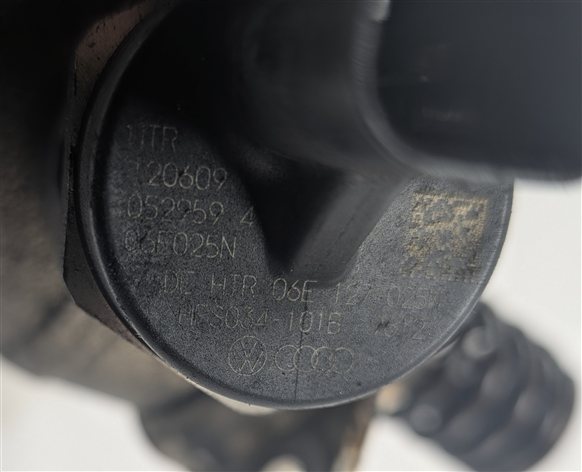 Thumbnail 7: 09-12 AUDI A4 A5 A6 Q5 (B8 8K 8T 8R C6) 3.2L HIGH PRESSURE MECHANICAL FUEL PUMP