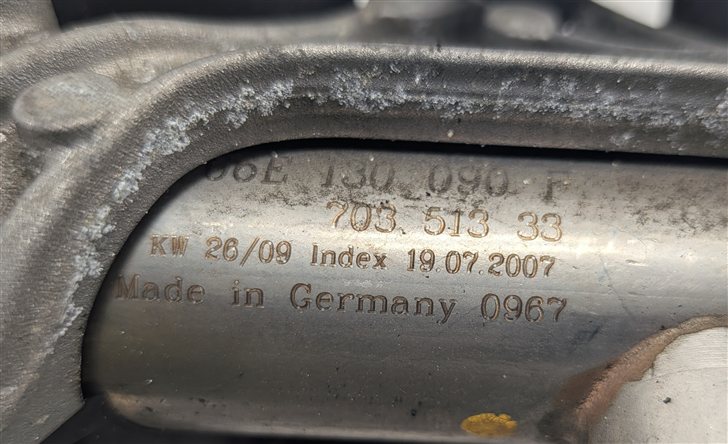 Thumbnail 10: 2010 AUDI Q5 (B8 8R) 3.2L (CALB) ENGINE RIGHT LOWER INTAKE MANIFOLD w/FUEL RAIL