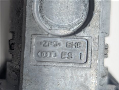 Thumbnail 7: 2010 AUDI Q5 (B8 8R) 3.2L CALB ENGINE ECM BCM GATEWAY IMMOBILIZER MODULE KEY SET