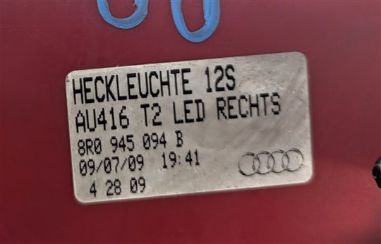 Thumbnail 6: 2009-2012 AUDI Q5 (8R) RIGHT PASSENGER REAR TRUNK TAILLIGHT BRAKE LIGHT LAMP