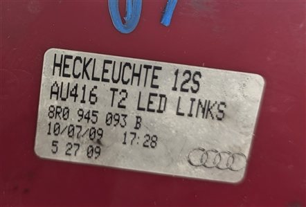 Thumbnail 6: 2009-2012 AUDI Q5 (8R) LEFT DRIVER REAR TRUNK TAILLIGHT BRAKE LIGHT LAMP
