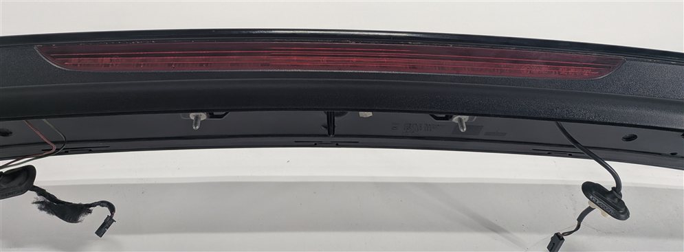Thumbnail 4: 2009-2017 AUDI Q5 (8R) REAR HATCH SPOILER WING w/ 3rd BRAKE LIGHT (Black)