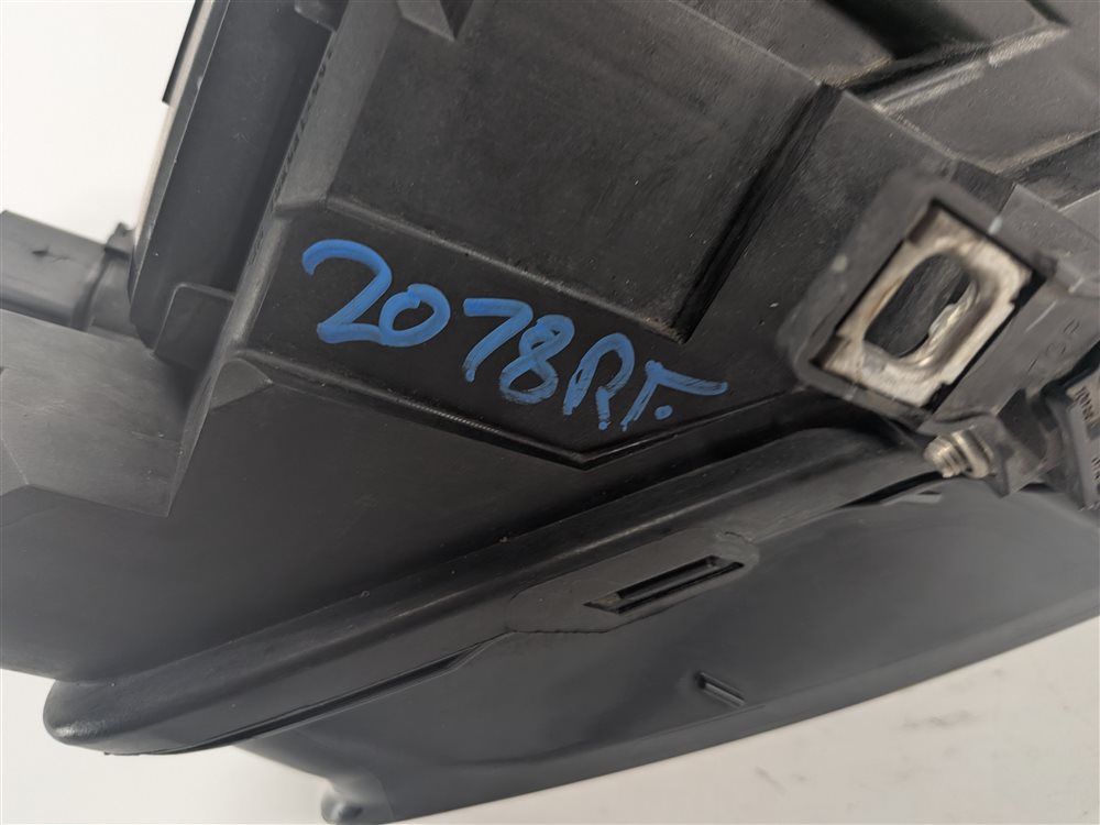 Thumbnail 7: 2009-2012 AUDI Q5 (8R) RIGHT PASSENGER HID XENON HEADLIGHT LIGHT LAMP (NON AFS)
