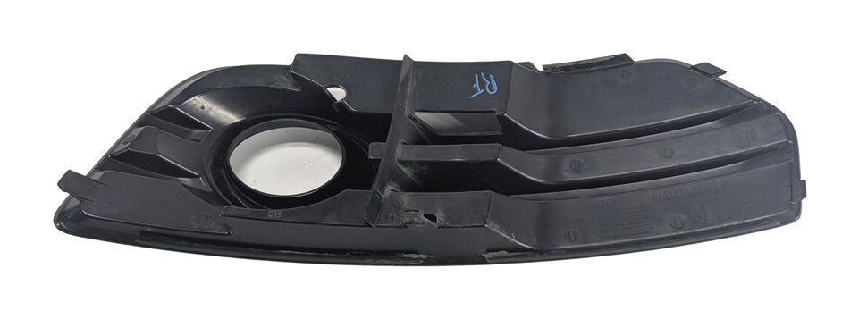 Thumbnail 4: 2009-2012 AUDI Q5 (B8 8R) RIGHT FRONT PASSENGER FOGLIGHT FOG LIGHT GRILLE TRIM