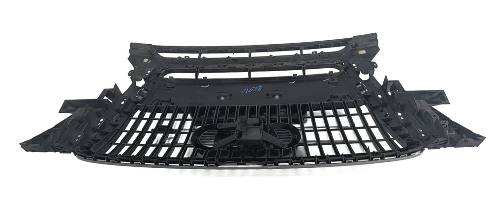 Thumbnail 4: 2009-2012 AUDI Q5 (B8 8R) FRONT UPPER HOOD CENTER AIR VENT GRILLE TRIM