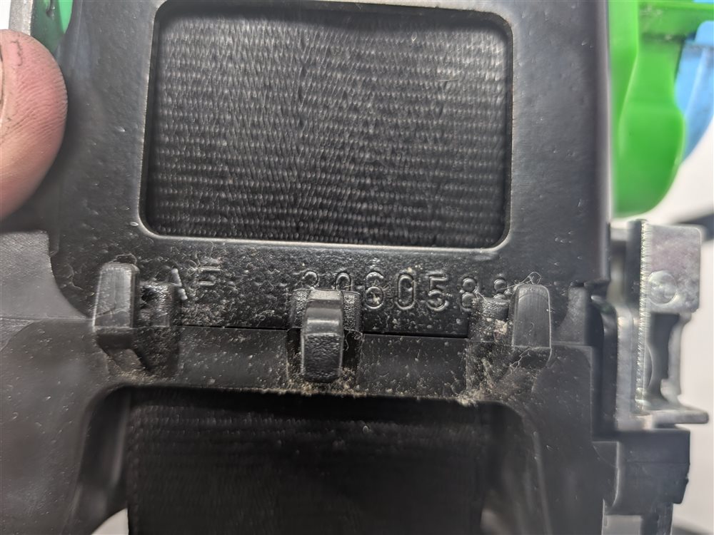 Thumbnail 14: 2009-2017 AUDI Q5 SQ5 (8R) FRONT LEFT SEAT SEATBELT RETRACTOR (Black)