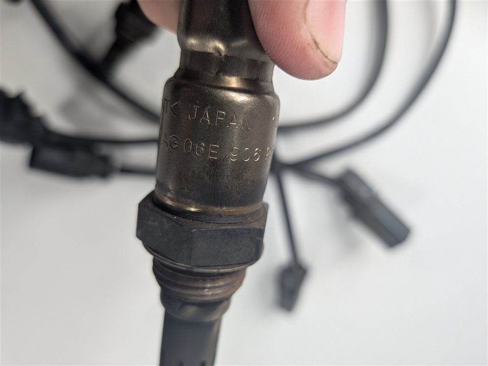 Thumbnail 9: 2010 AUDI Q5 (B8 8R) 3.2L (CALB) ENGINE OXYGEN O2 LAMBDA WIRE PROBE SENSOR SET/4