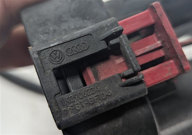 Thumbnail 11: 2010 AUDI Q5 (B8 8R) 3.2L STARTER ALTERNATOR BATTERY CABLE WIRE WIRING HARNESS