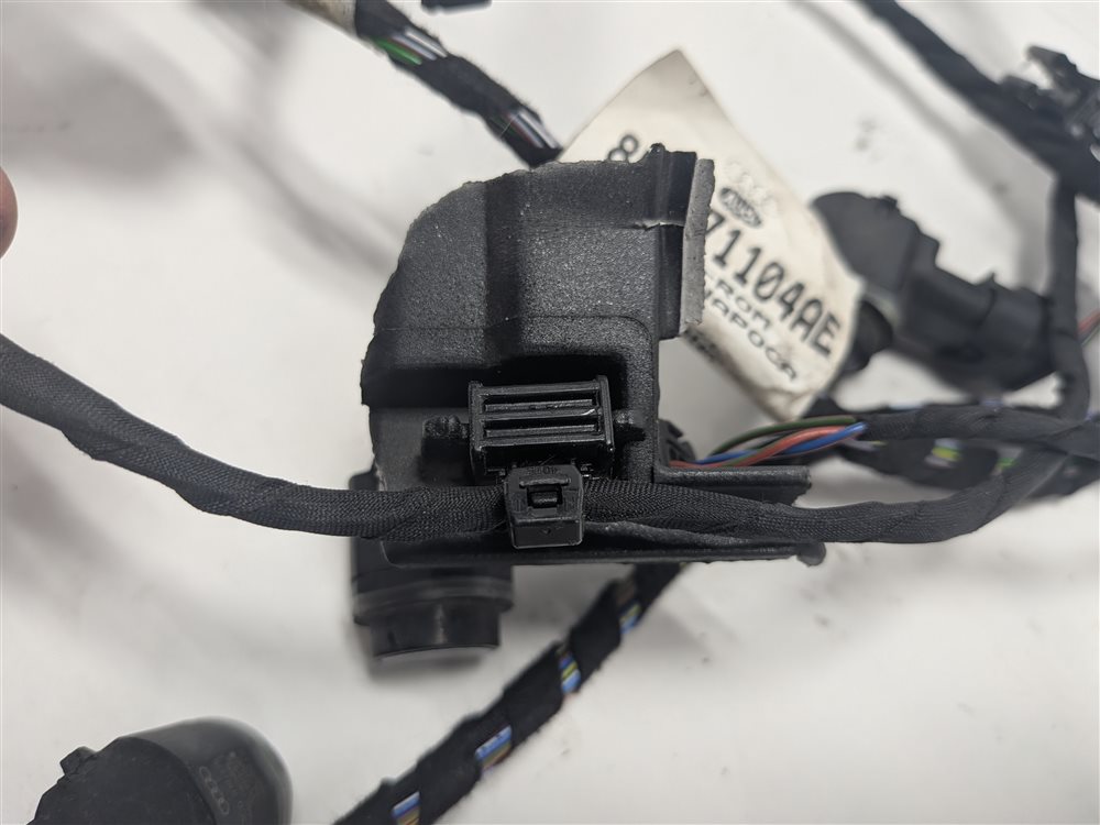 Thumbnail 5: 2010 AUDI Q5 B8 8R REAR PARK ASSIST PDC DISTANCE SENSOR SET/4 w/HARNESS (Black)