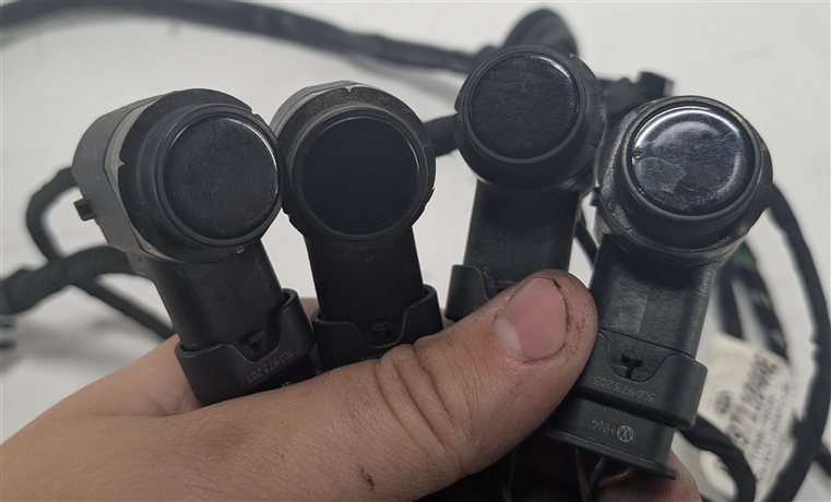 Thumbnail 6: 2010 AUDI Q5 B8 8R REAR PARK ASSIST PDC DISTANCE SENSOR SET/4 w/HARNESS (Black)
