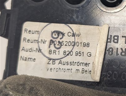 Thumbnail 7: 2010 AUDI Q5 (B8 8R) FRONT CENTER DASH HEAT AIR AC HVAC VENT CHROME TRIM (Black)
