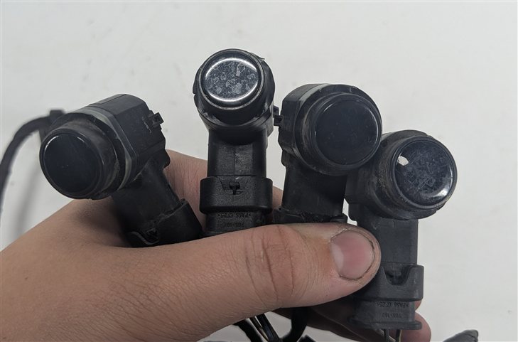 Thumbnail 6: 2010 AUDI Q5 B8 8R FRONT PARK ASSIST PDC DISTANCE SENSOR SET/4 w/HARNESS (Black)