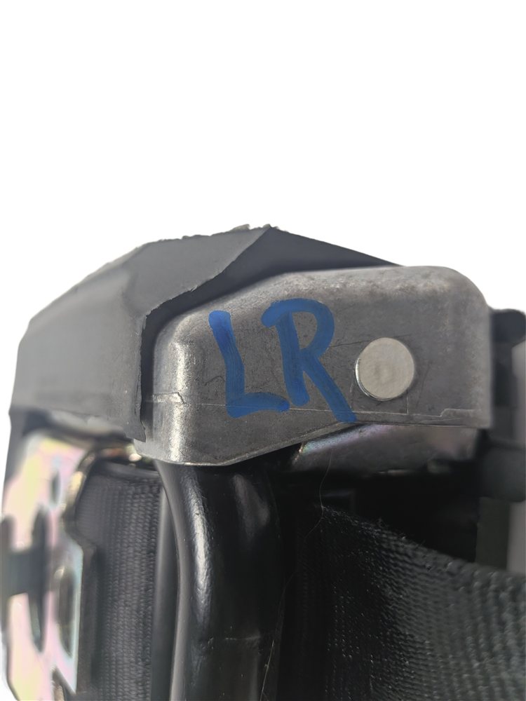 Thumbnail 9: 2010 AUDI Q5 (B8 8R) REAR LEFT SEAT SEATBELT SAFETY BELT RETRACTOR REEL (Black)