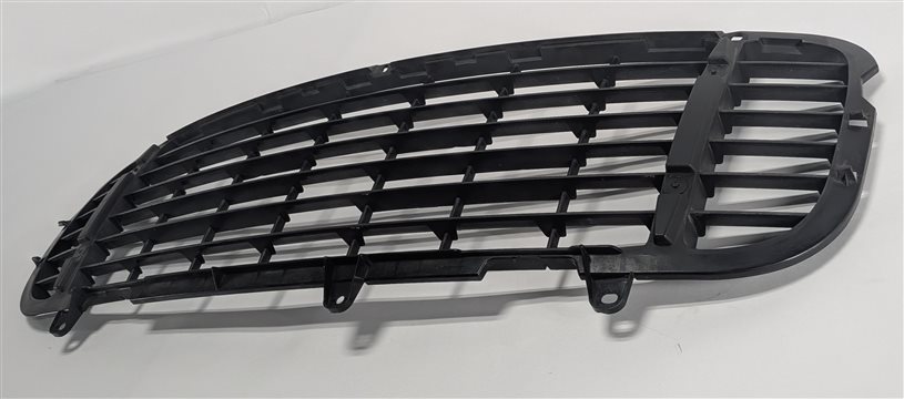2008-2010 PORSCHE CAYENNE (957) FRONT LOWER CENTER BUMPER GRILLE GRILL INSERT