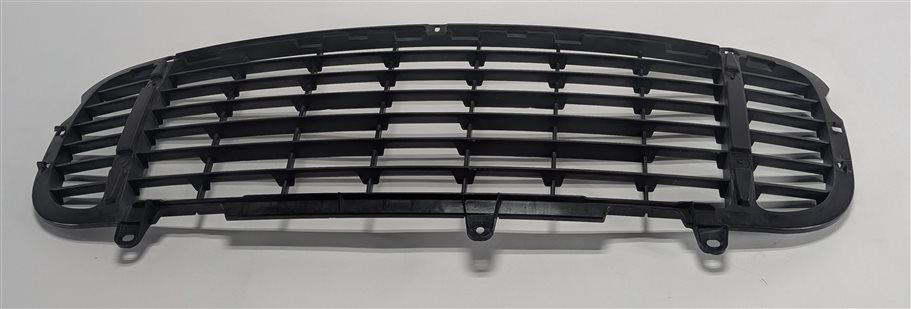 Thumbnail 3: 2008-2010 PORSCHE CAYENNE (957) FRONT LOWER CENTER BUMPER GRILLE GRILL INSERT