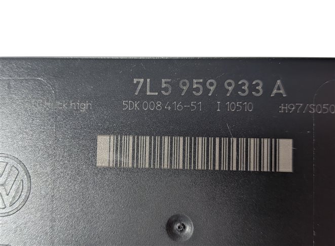 Thumbnail 5: 2008-2010 PORSCHE CAYENNE (957) BODY CONTROL MODULE COMPUTER (BCM)