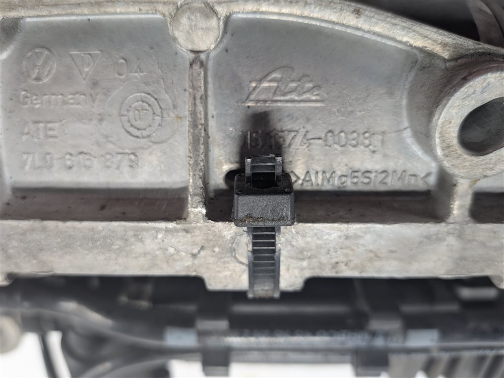 Thumbnail 8: 2003-2010 PORSCHE CAYENNE (955 957) AIR SUSPENSION COMPRESSOR PUMP MOTOR