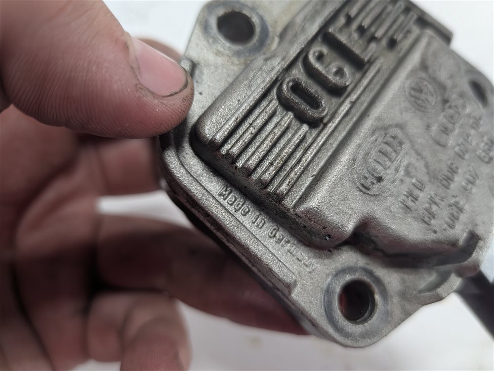 Thumbnail 8: 2009-2010 PORSCHE CAYENNE (957) 4.8L (M48.01) ENGINE OIL LEVEL SENSOR SENDER