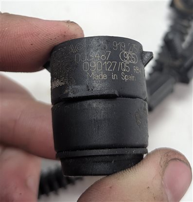 Thumbnail 8: 2010 PORSCHE CAYENNE (955 957) REAR PARK ASSIST REVERSE PDC SENSOR SET/6 (Black)
