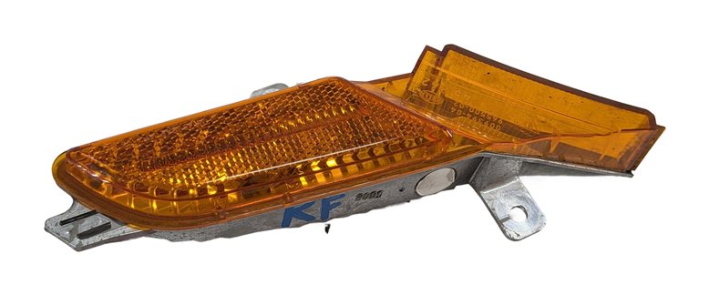 2010 PORSCHE CAYENNE (955 957) FRONT RIGHT PASSENGER SIDE MARKER LIGHT LAMP