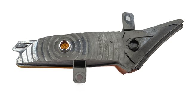 Thumbnail 4: 2010 PORSCHE CAYENNE (955 957) FRONT RIGHT PASSENGER SIDE MARKER LIGHT LAMP