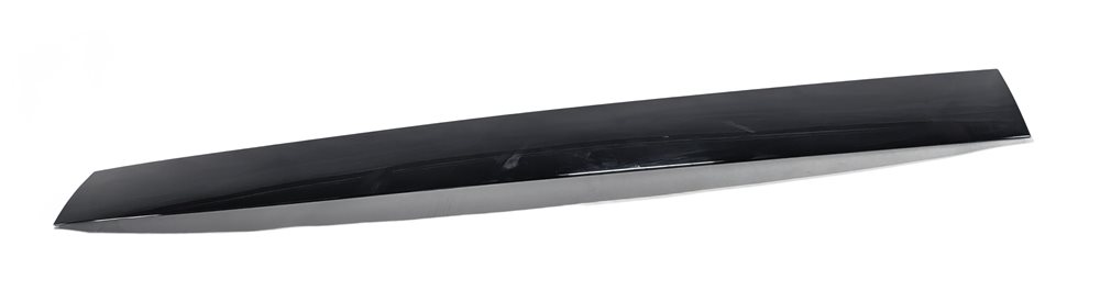 2010 PORSCHE CAYENNE (955 957) REAR LIFTGATE TAILGATE TRIM MOLDING (Black)