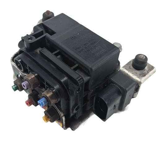 2010 PORSCHE CAYENNE (955 957) AIR SUSPENSION VALVE BLOCK SOLENOID MANIFOLD