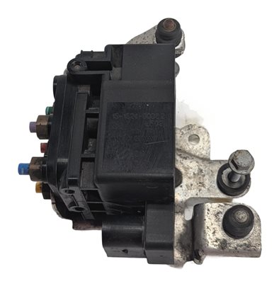Thumbnail 3: 2010 PORSCHE CAYENNE (955 957) AIR SUSPENSION VALVE BLOCK SOLENOID MANIFOLD