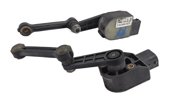 Thumbnail 2: 2010 PORSCHE CAYENNE (955 957) FRONT RIDE HEIGHT HEADLIGHT LEVEL SENSOR SET/2
