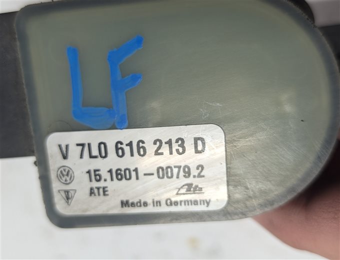 Thumbnail 5: 2010 PORSCHE CAYENNE (955 957) FRONT RIDE HEIGHT HEADLIGHT LEVEL SENSOR SET/2