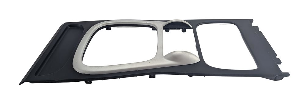 Thumbnail 2: 2010 PORSCHE CAYENNE (955 957) CENTER CONSOLE SHIFTER TRIM (Brushed Aluminum)