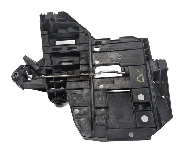 Thumbnail 3: 2010 PORSCHE CAYENNE (955 957) FRONT RIGHT PASSENGER HEADLIGHT MOUNT BRACKET
