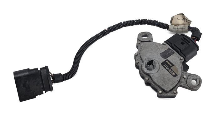 Thumbnail 4: 2010 PORSCHE CAYENNE 955 957 AUTOMATIC TRANSMISSION NEUTRAL SAFETY RANGE SWITCH