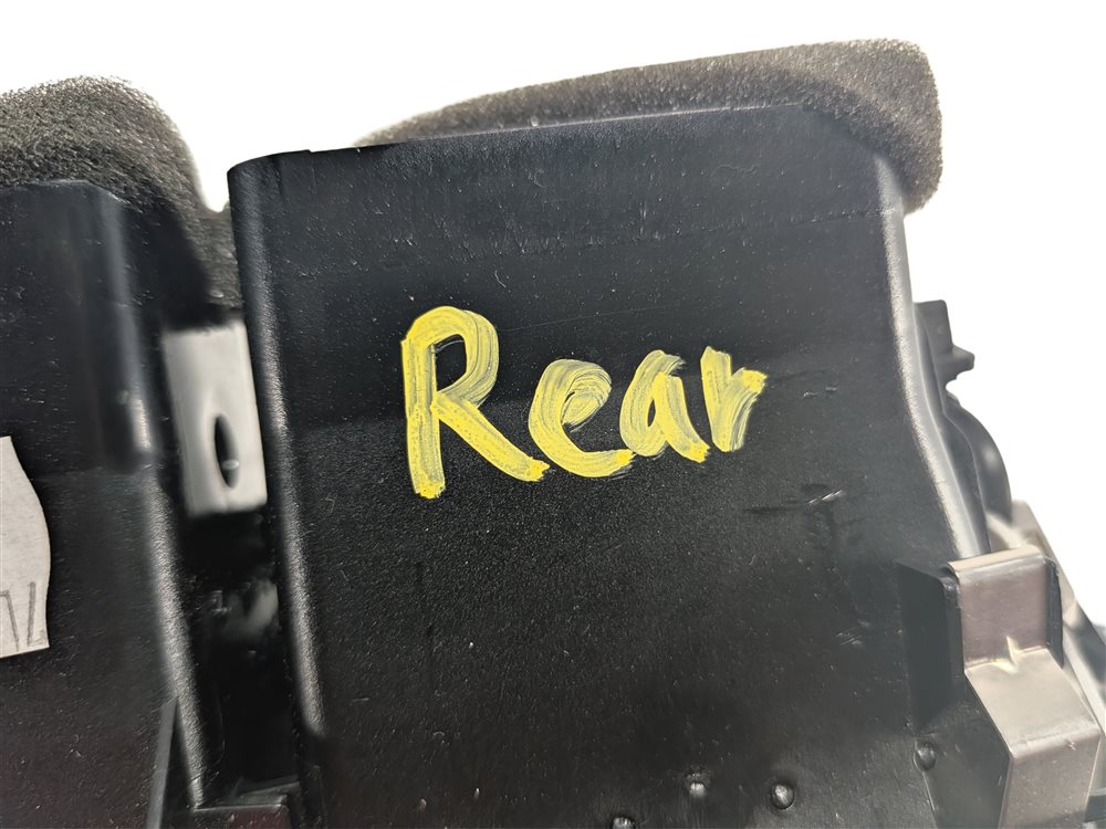 Thumbnail 7: 2010 PORSCHE CAYENNE (955 957) REAR CENTER CONSOLE HEAT AIR AC VENT (Black)