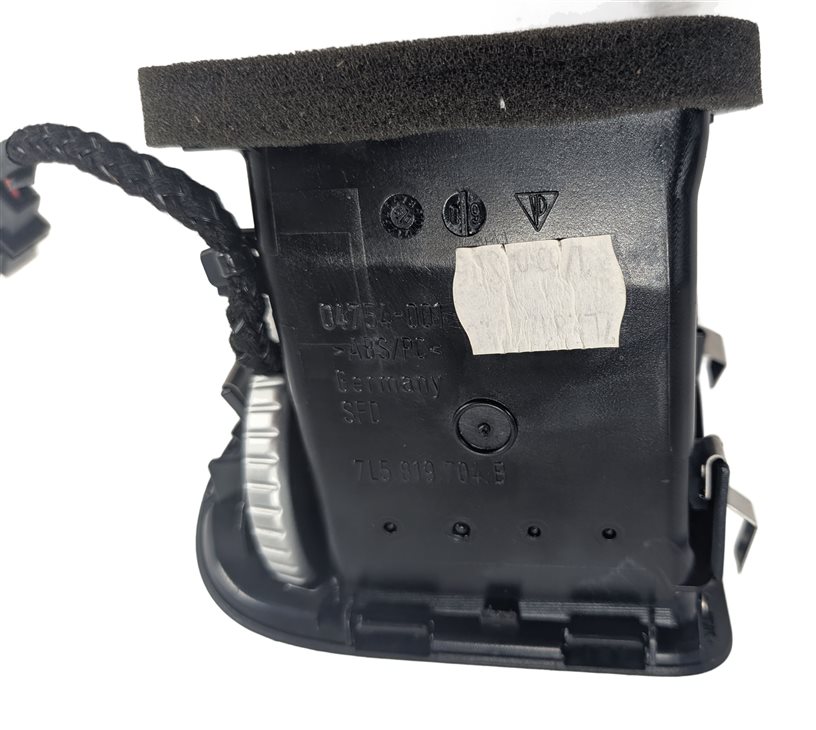 Thumbnail 6: 2010 PORSCHE CAYENNE (955 957) LEFT & RIGHT DASH HEAT AIR AC VENT SET/2 (Black)