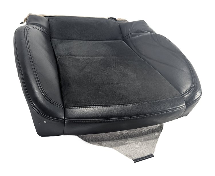 2010 PORSCHE CAYENNE (957) FRONT LEFT DRIVER LOWER SEAT CUSHION HEATED (Black)