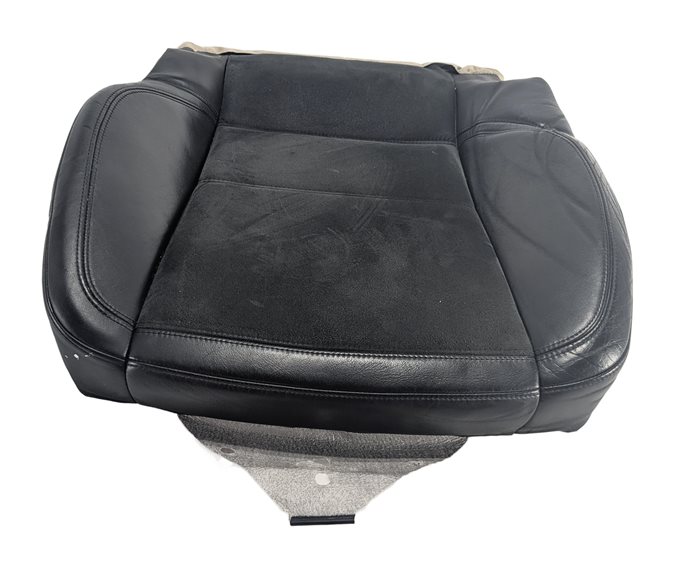 Thumbnail 3: 2010 PORSCHE CAYENNE (957) FRONT LEFT DRIVER LOWER SEAT CUSHION HEATED (Black)