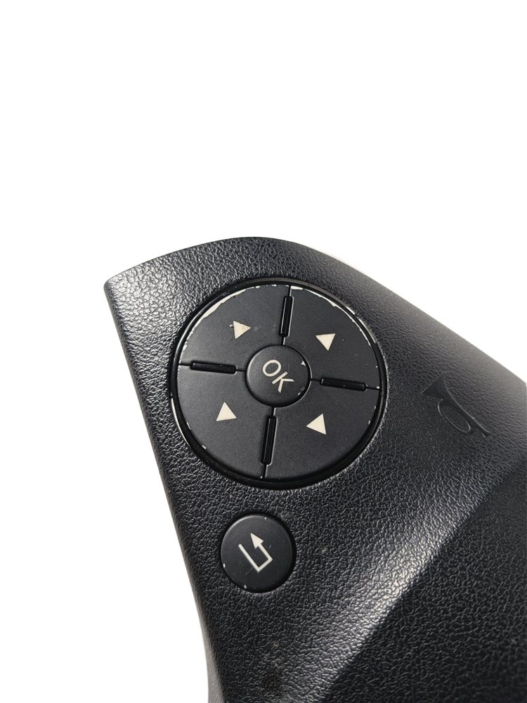 Thumbnail 6: 10-12 MERCEDES E350 E550 E63 AMG (W212) DRIVER STEERING WHEEL SRS AIRBAG (Black)