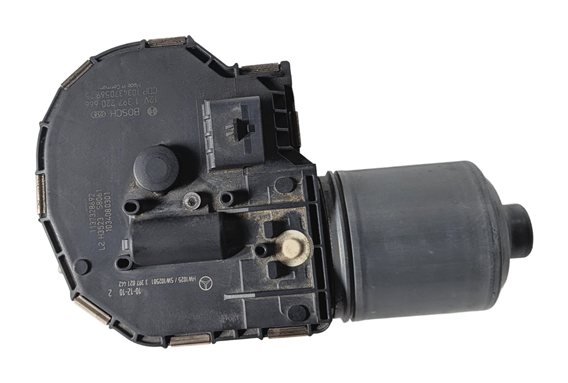 2010-2017 MERCEDES BENZ E CLS CLASS (C218 W212) FRONT WINDSHIELD WIPER MOTOR