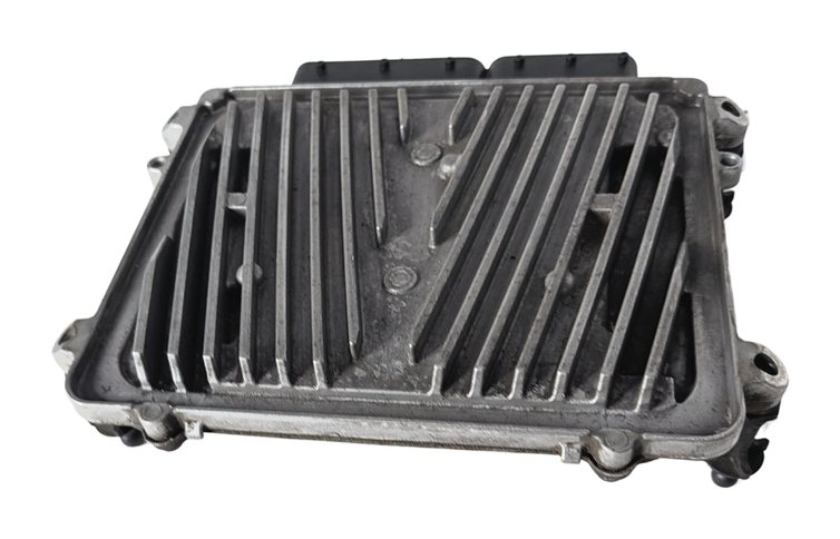 2009-2012 MERCEDES C300 E350 GLK350 (X204 W204 W212) ENGINE CONTROL MODULE ECM