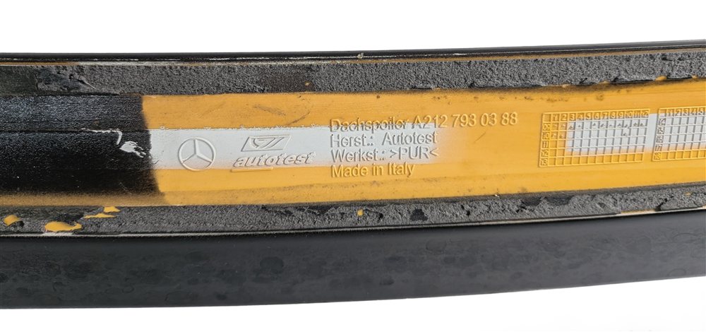 Thumbnail 3: 2011 MERCEDES E350 (W212) REAR ROOF WINDOW SPOILER WING AIR DEFLECTOR (Black)